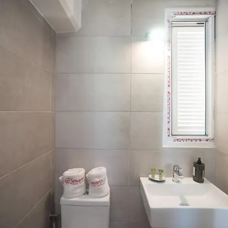 Apartment Amazing Maisonette With Roof Garden Mykonos Town