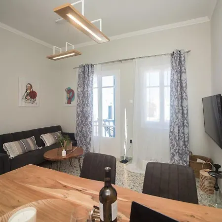 Amazing Maisonette With Roof Garden *